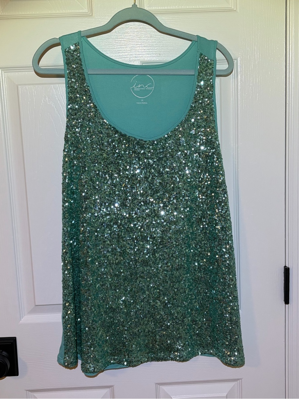 INC Concepts Glamorous Teal Pale Turquoise Sequin Front Tank Top. Size 1X